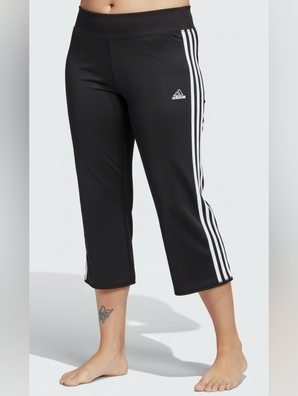 Adidas Active Cropped Capri Pants Leggings Women Black 3 Stripes,No Pockets, Med